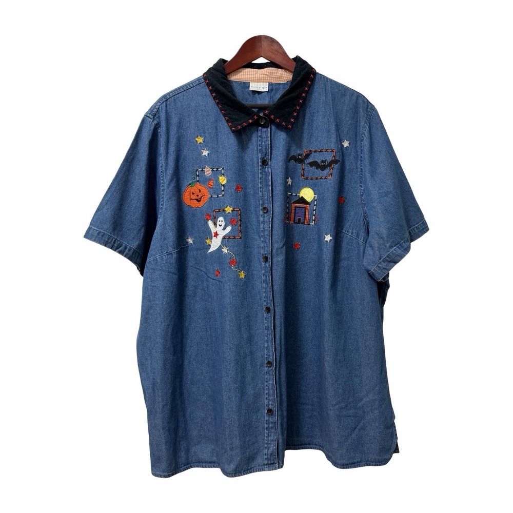 White Stag Womens Embroidered Spooky Halloween Button Up Shirt Size XL Blue Bats
